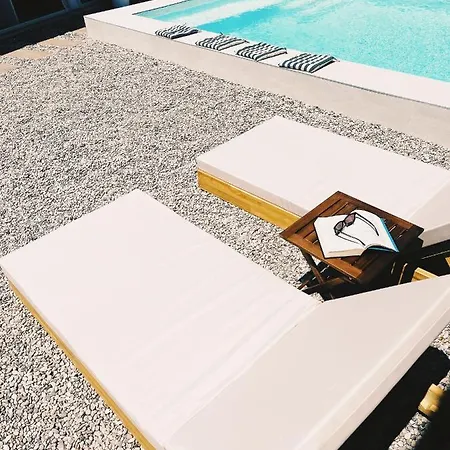 Πανσιόν One 3*