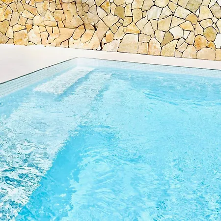 One Πανσιόν 3*